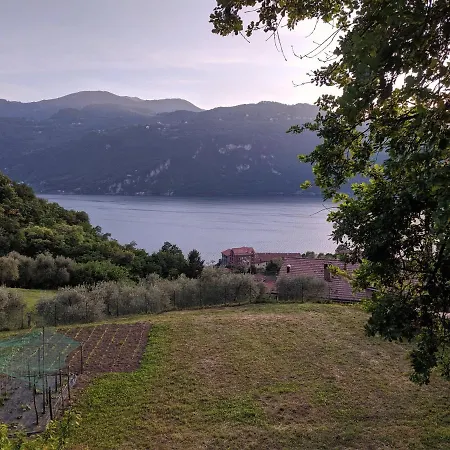 La Casetta Nel Bosco - Hot Tube And Sauna *