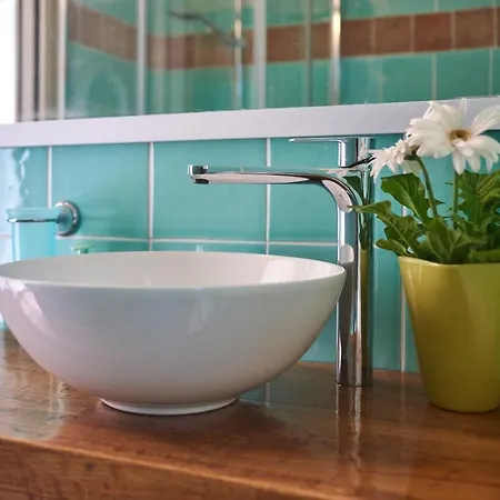 La Casetta Nel Bosco - Hot Tube And Sauna Lierna