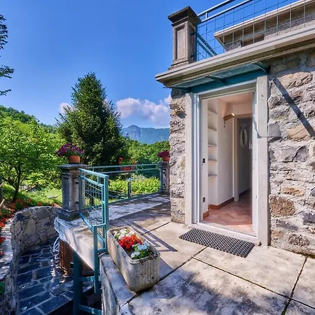 La Casetta Nel Bosco - Hot Tube And Sauna *