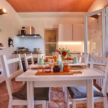 La Casetta Nel Bosco - Hot Tube And Sauna